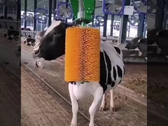 ফার্ম অটোমেটিক সুইং গবাদি পশু স্ক্র্যাচিং ব্রাশ মটর সহ ম্যাসেজার হলুদ সবুজ